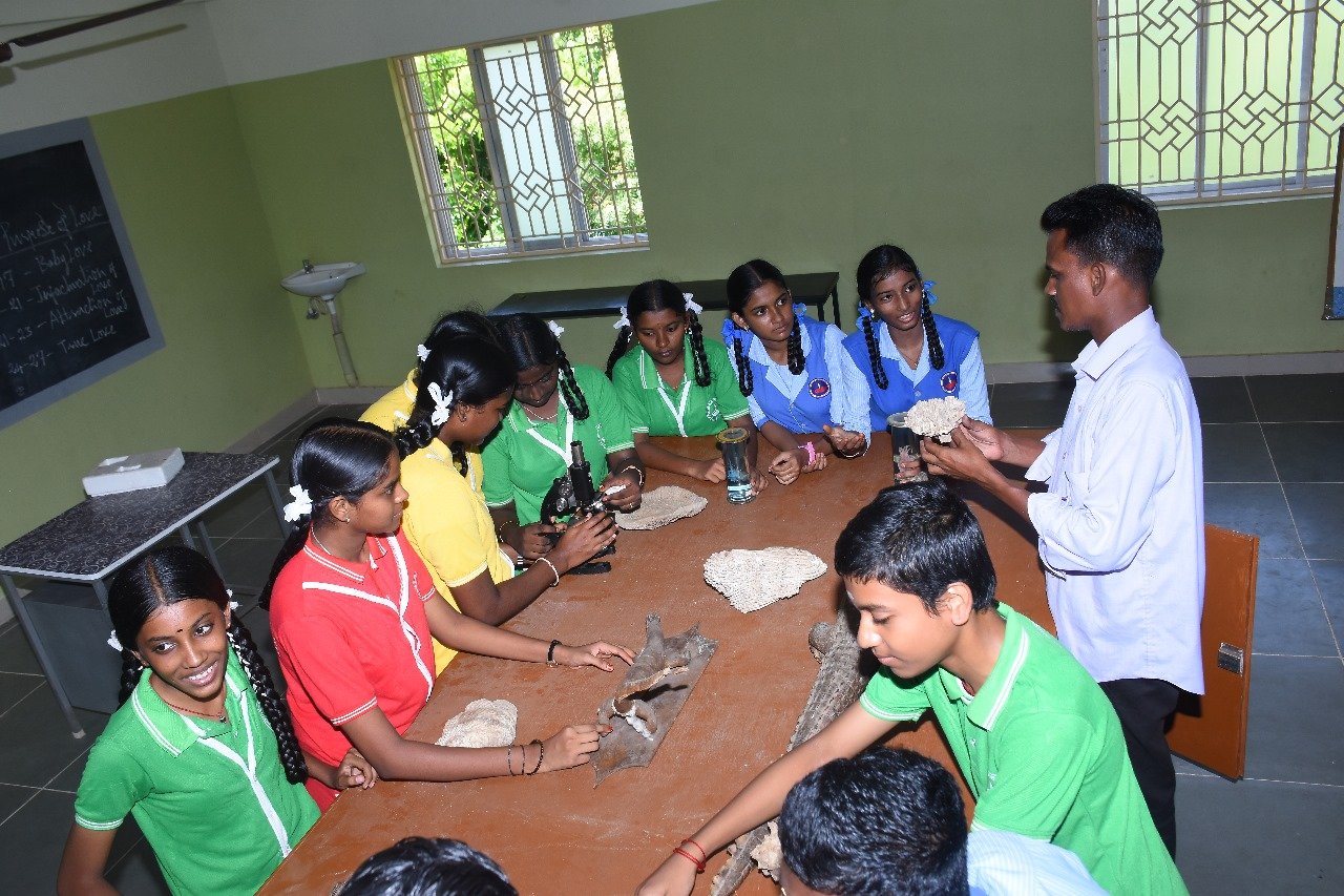 Biology Lab Image 2