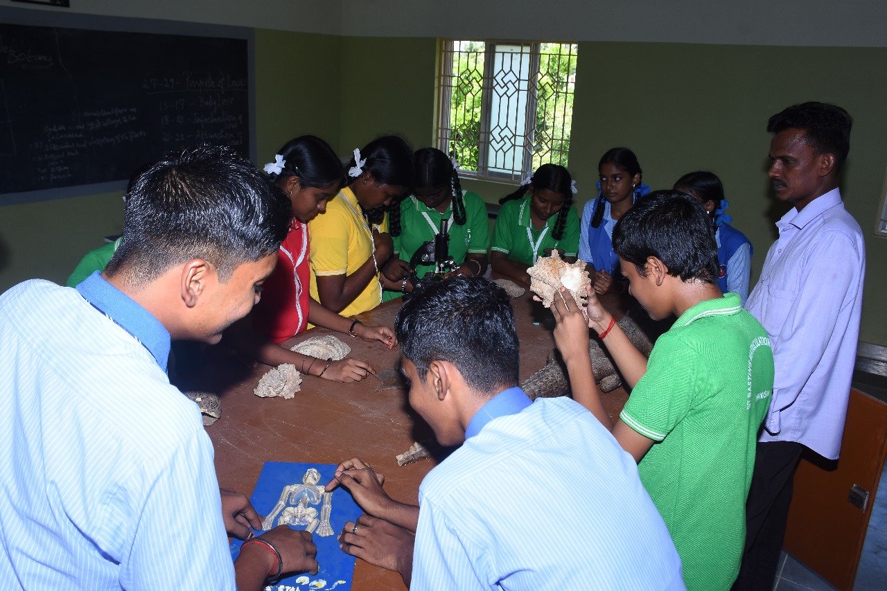 Biology Lab Image 1